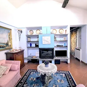  Appartamento Wonderful Penthouse In The Heart Of Italia